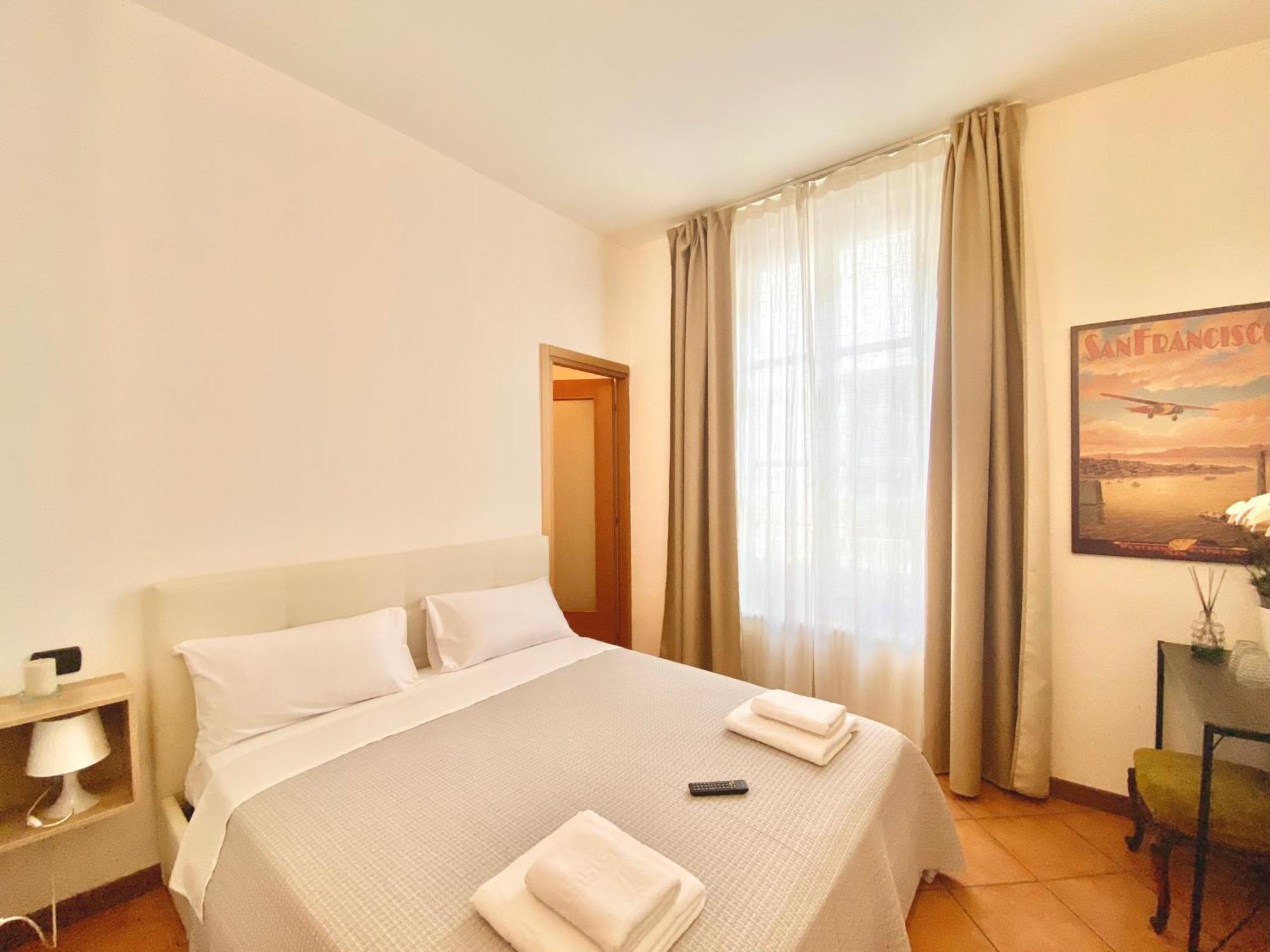 I Portici Del Centro Hotel Como Buitenkant foto